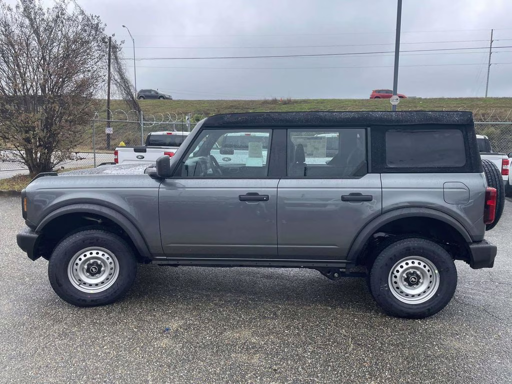2025 Carbonized Gray Metallic Ford Bronco Base 4X4 SUV