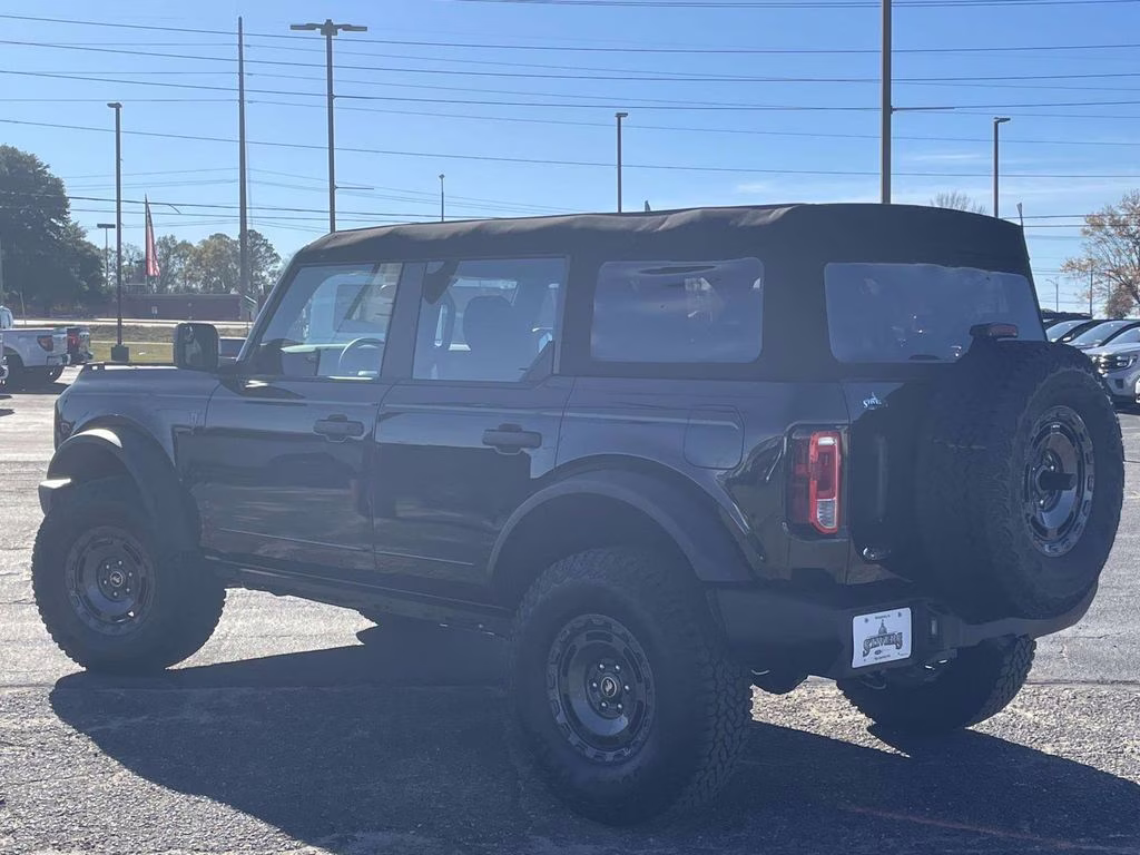 2025 Shadow Black Ford Bronco Base 4X4 SUV