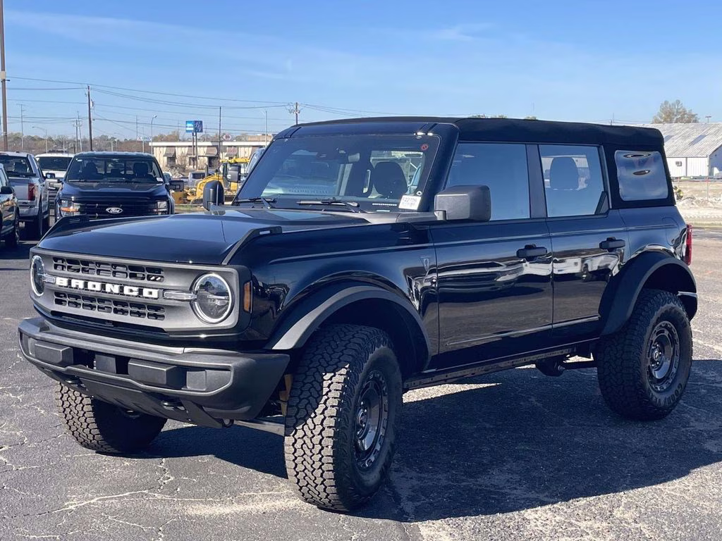 2025 Shadow Black Ford Bronco Base 4X4 SUV