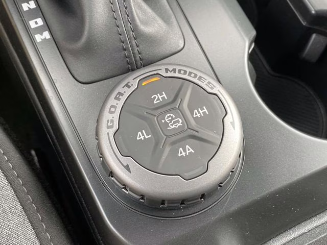 2025 Azure Gray Metallic Ford Bronco Base 4X4 SUV