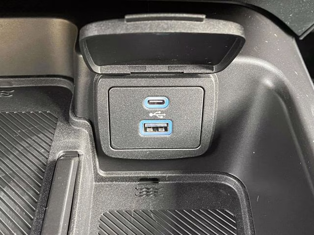 2025 Azure Gray Metallic Ford Bronco Base 4X4 SUV