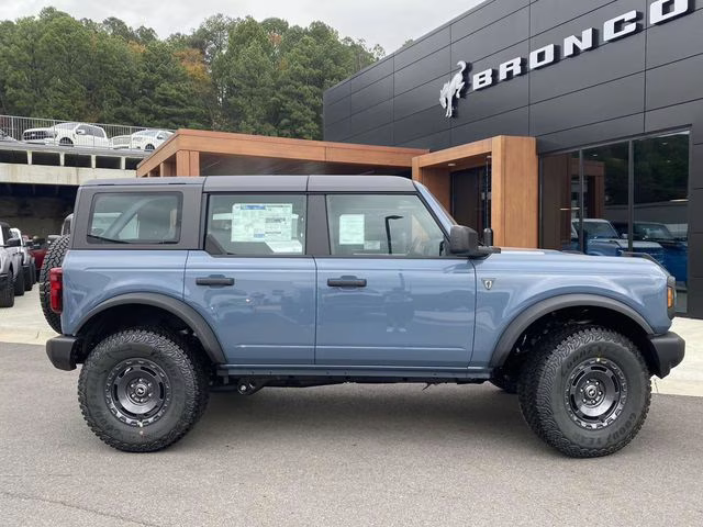 2025 Azure Gray Metallic Ford Bronco Base 4X4 SUV
