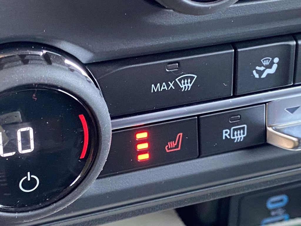 2025 Oxford White Ford Bronco Big Bend 4X4 SUV