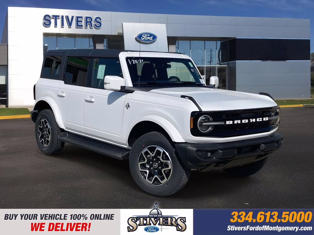 2025 Oxford White Ford Bronco Outer Banks 4X4 SUV
