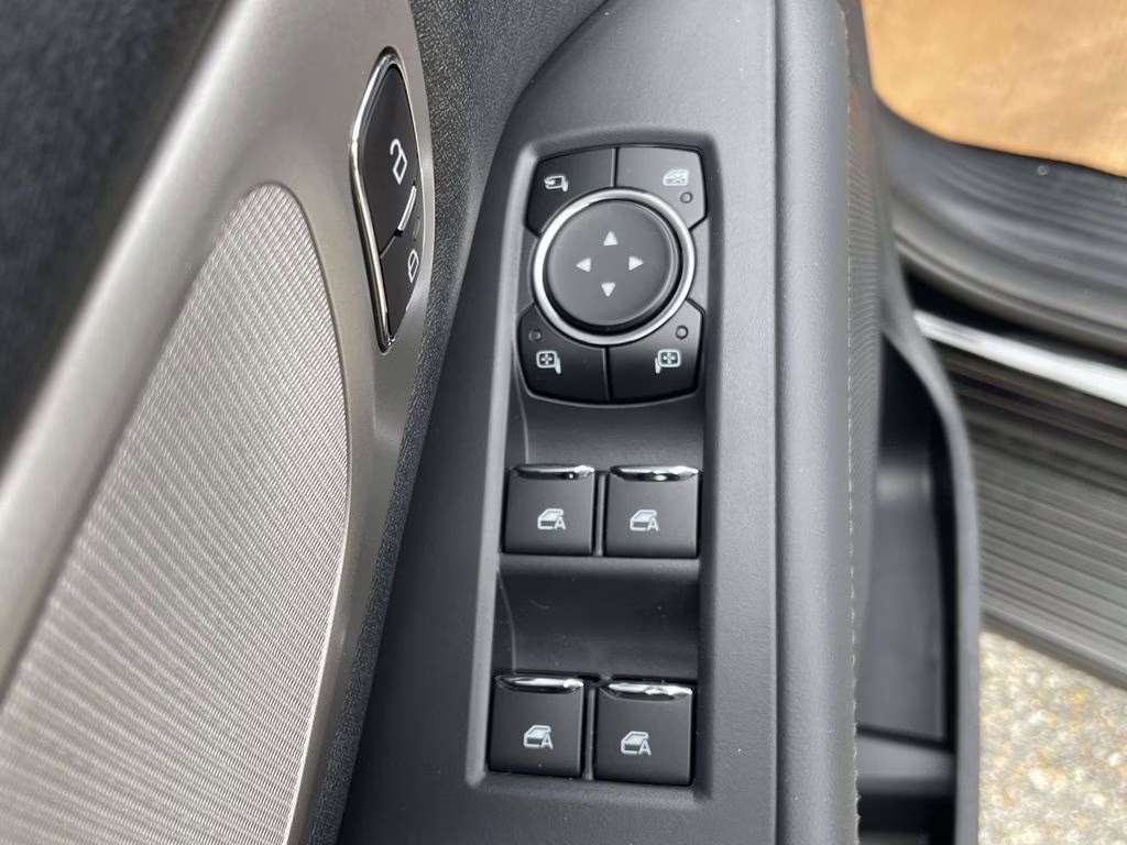 2026 Agate Black Metallic Ford Expedition Max Active RWD SUV