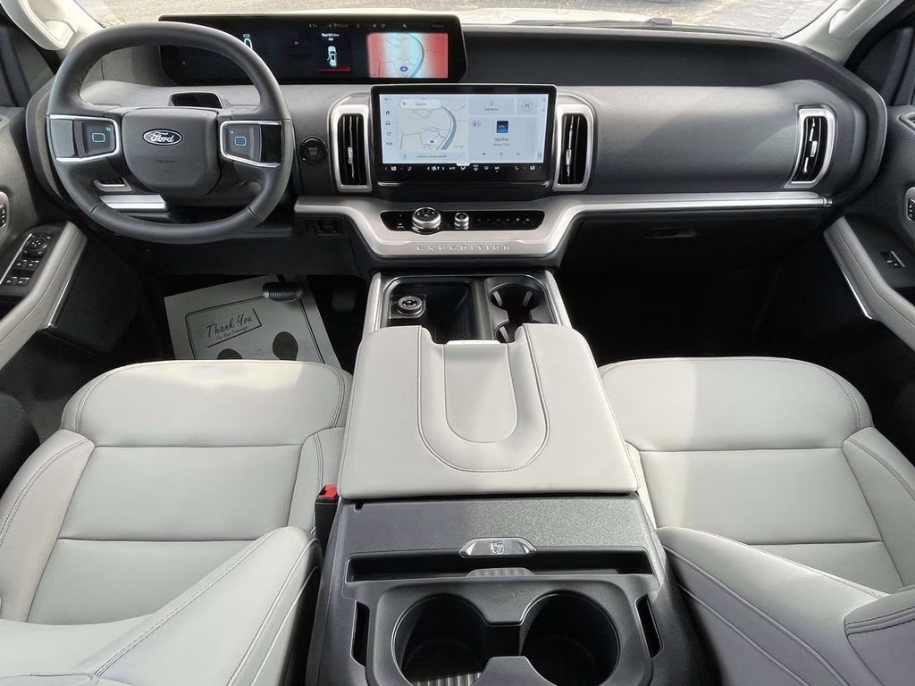 2025 Black Metallic Ford Expedition Max Active RWD SUV