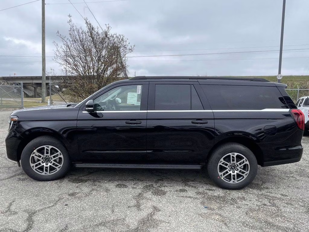 2025 Black Metallic Ford Expedition Max Active RWD SUV
