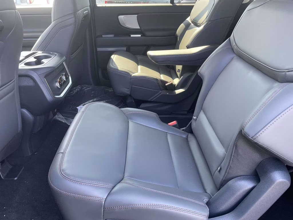 2025 Dark Matter Gray Metallic Ford Expedition Max ACTIVE RWD SUV