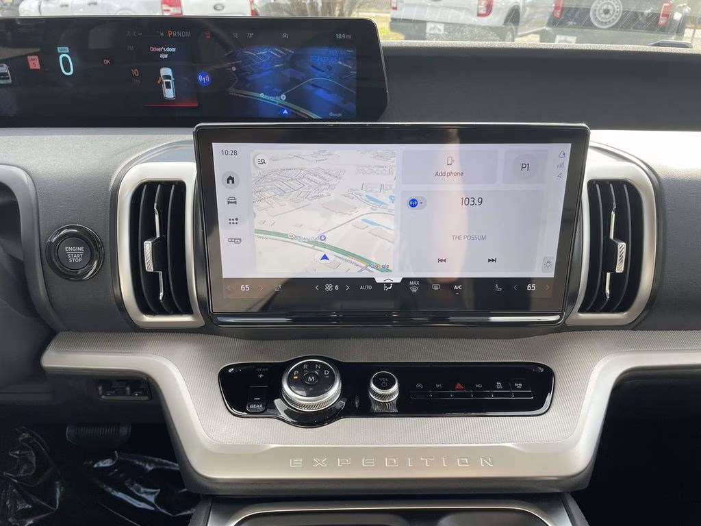 2026 Space Silver Metallic Ford Expedition Max Active RWD SUV