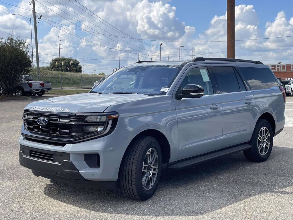2025 Glacier Gray Metallic TriCoat Ford Expedition Max ACTIVE RWD SUV
