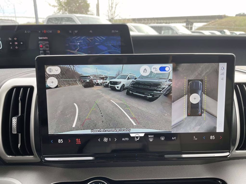 2026 Star White Metallic Tri-Coat Ford Expedition Active RWD SUV