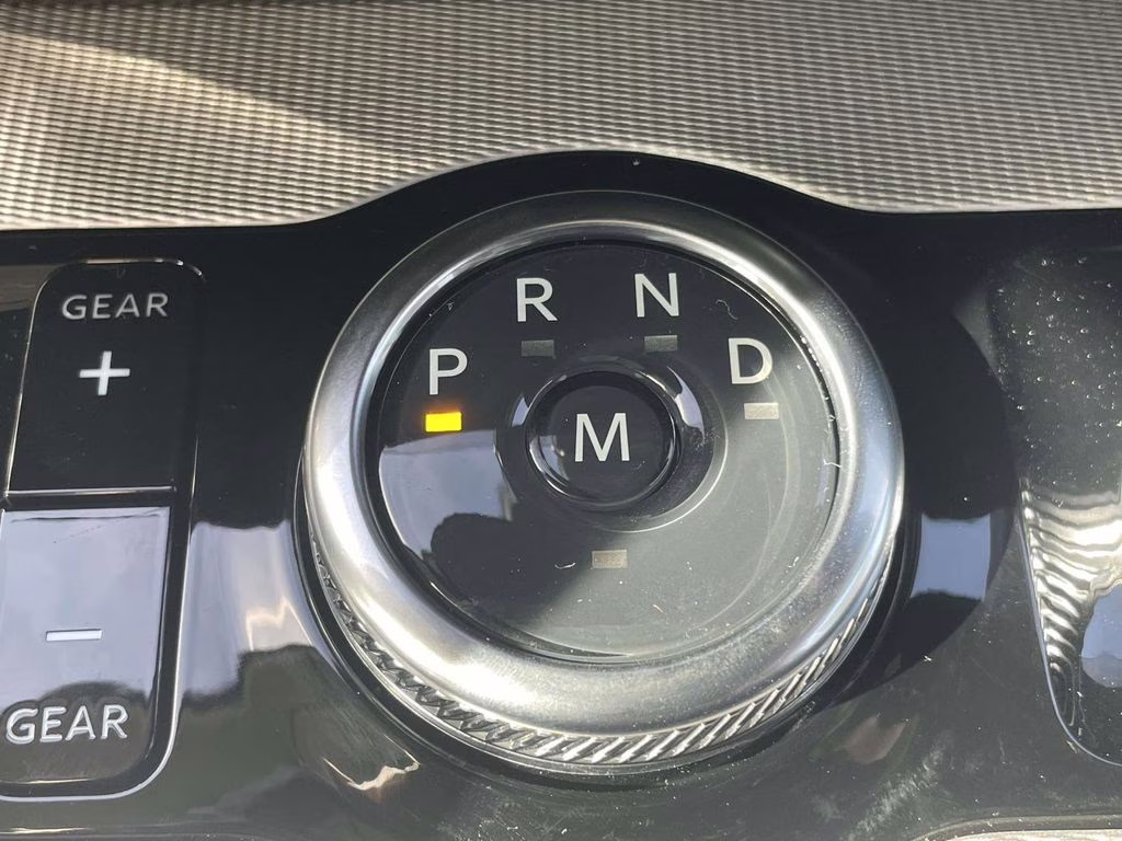 2025 Black Metallic Ford Expedition Active RWD SUV