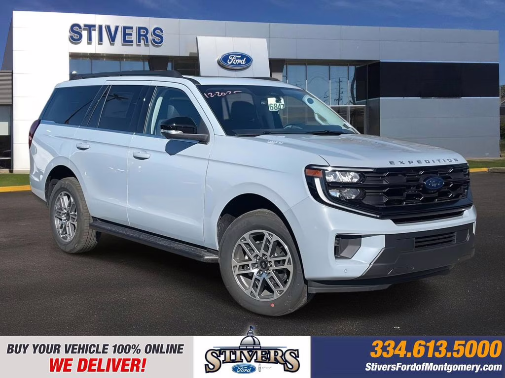 2026 Glacier Gray Metallic Tri-Coat Ford Expedition Active RWD SUV