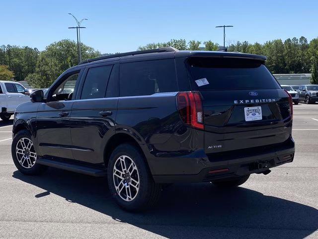 2025 Dark Matter Gray Metallic Ford Expedition Active RWD SUV