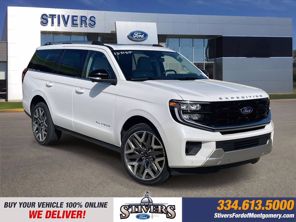 2026 Star White Metallic Tri-Coat Ford Expedition Platinum 4X4 SUV