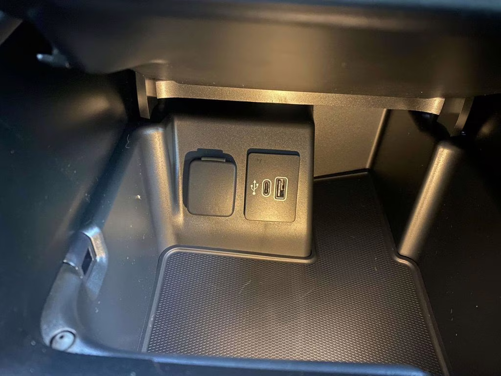 2025 Carbonized Gray Metallic Ford Explorer Active RWD SUV