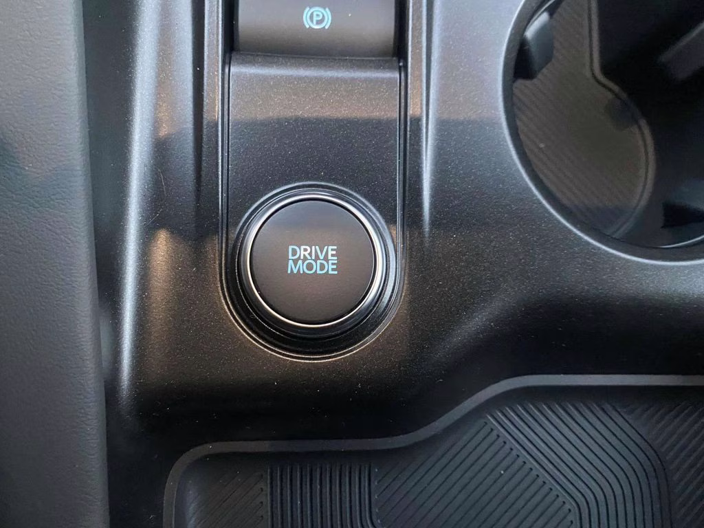 2025 Carbonized Gray Metallic Ford Explorer Active RWD SUV