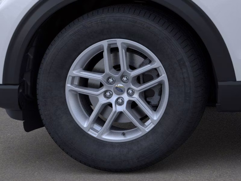 2026 Space White Metallic Ford Explorer Active RWD SUV