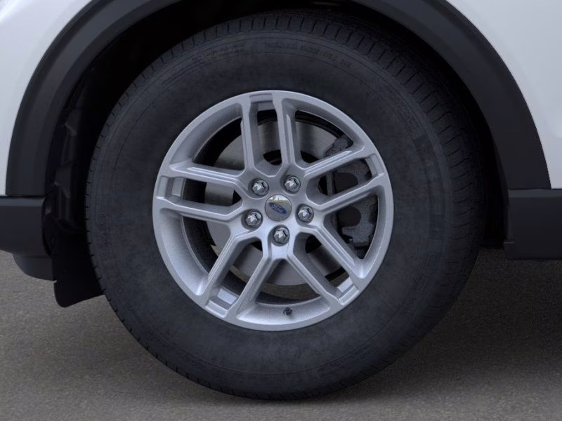 2026 Star White Metallic Tri-Coat Ford Explorer Active RWD SUV