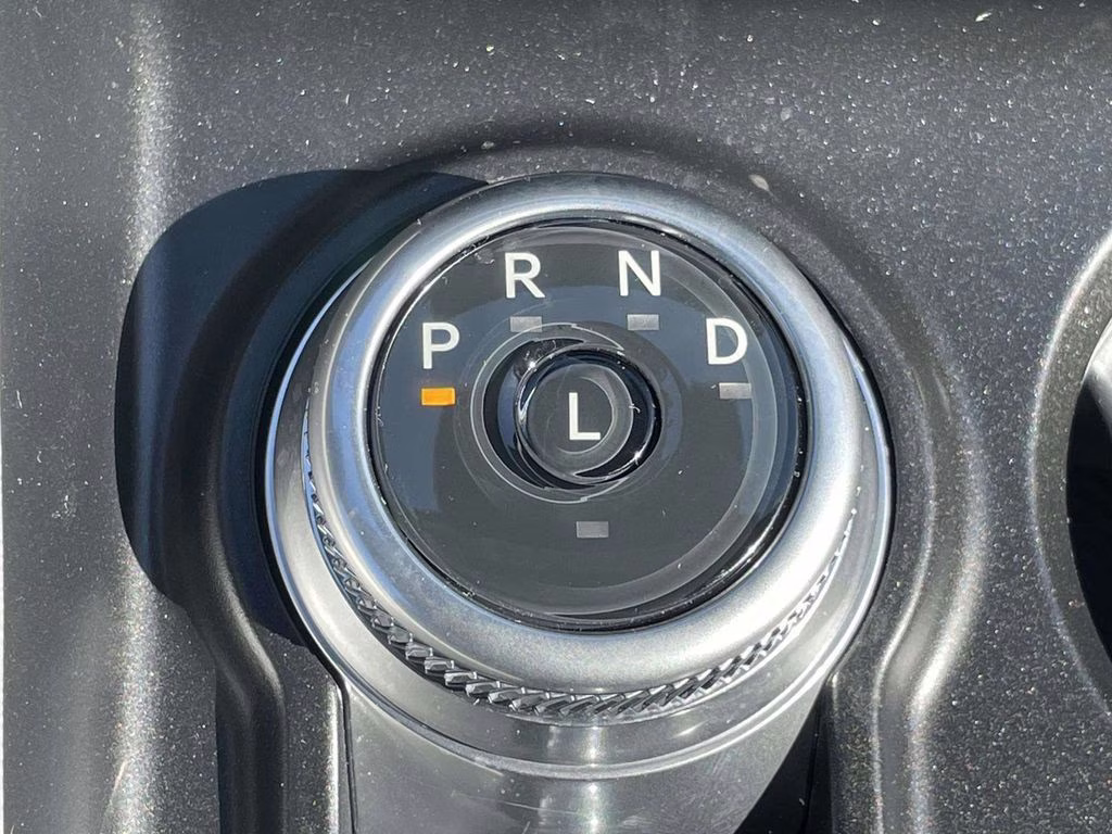 2026 Star White Metallic Tri-Coat Ford Explorer Active RWD SUV