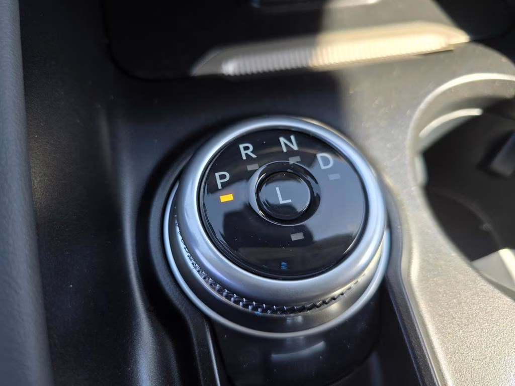 2025 Star White Metallic Tri-Coat Ford Explorer Active RWD SUV