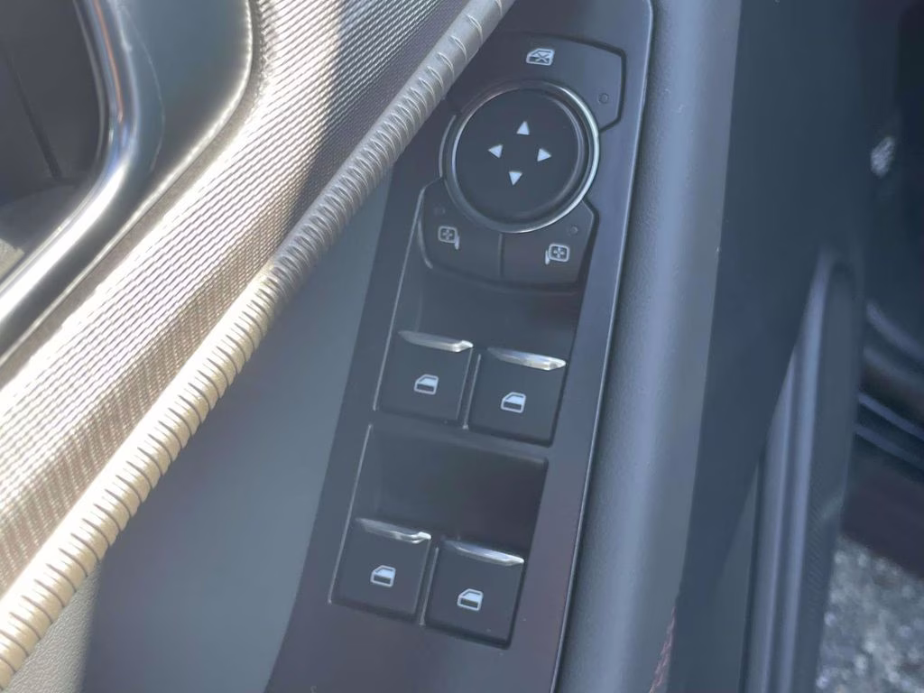 2026 Agate Black Metallic Ford Explorer Active RWD SUV