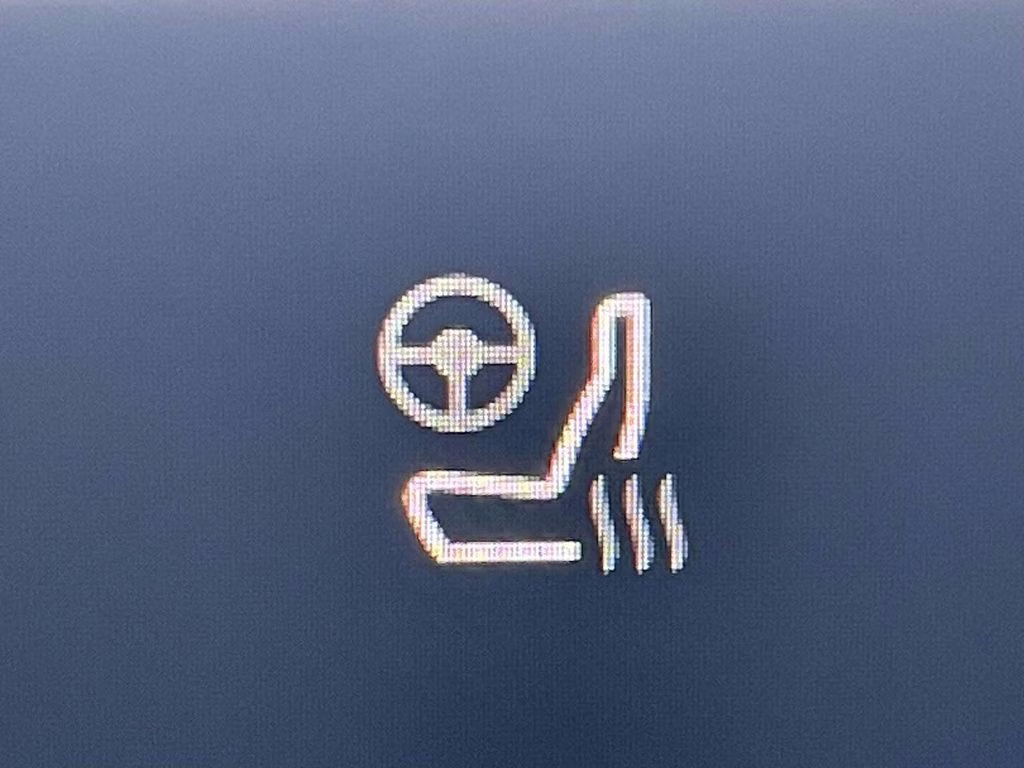 2026 Agate Black Metallic Ford Explorer Active RWD SUV