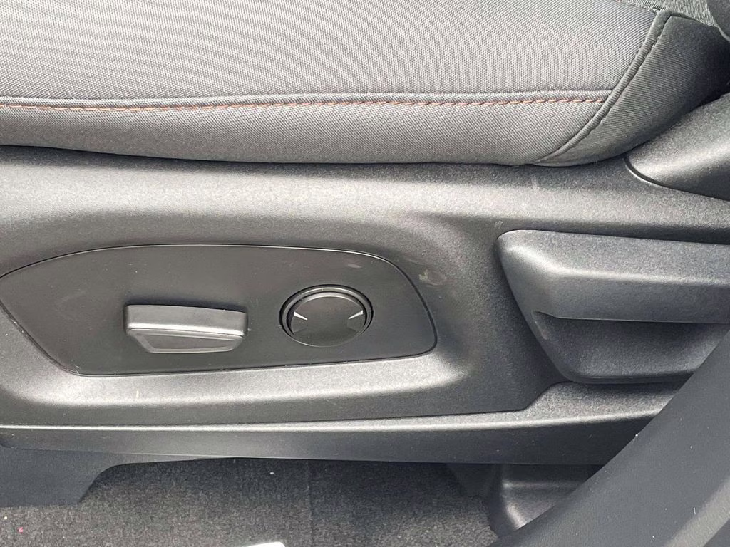 2026 Carbonized Gray Metallic Ford Explorer Active RWD SUV