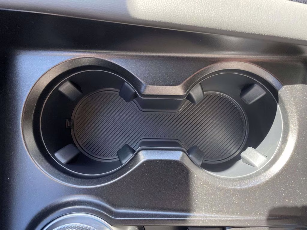 2026 Star White Metallic Tri-Coat Ford Explorer Active RWD SUV