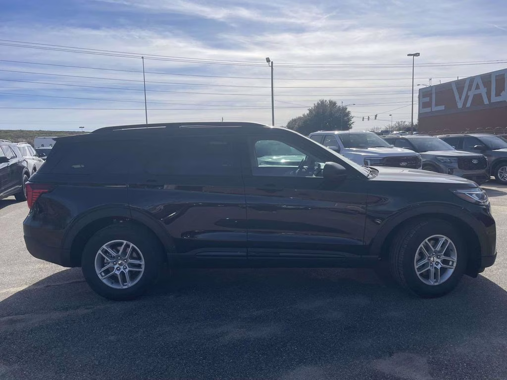 2026 Agate Black Metallic Ford Explorer Active RWD SUV