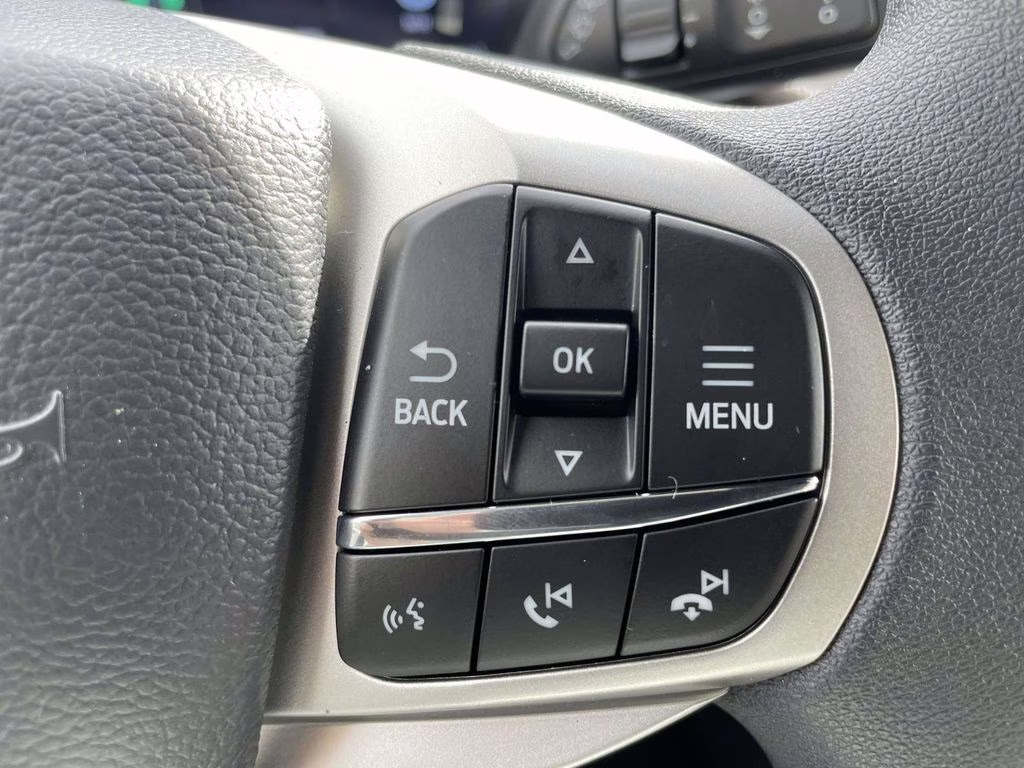 2026 Agate Black Metallic Ford Explorer Active RWD SUV