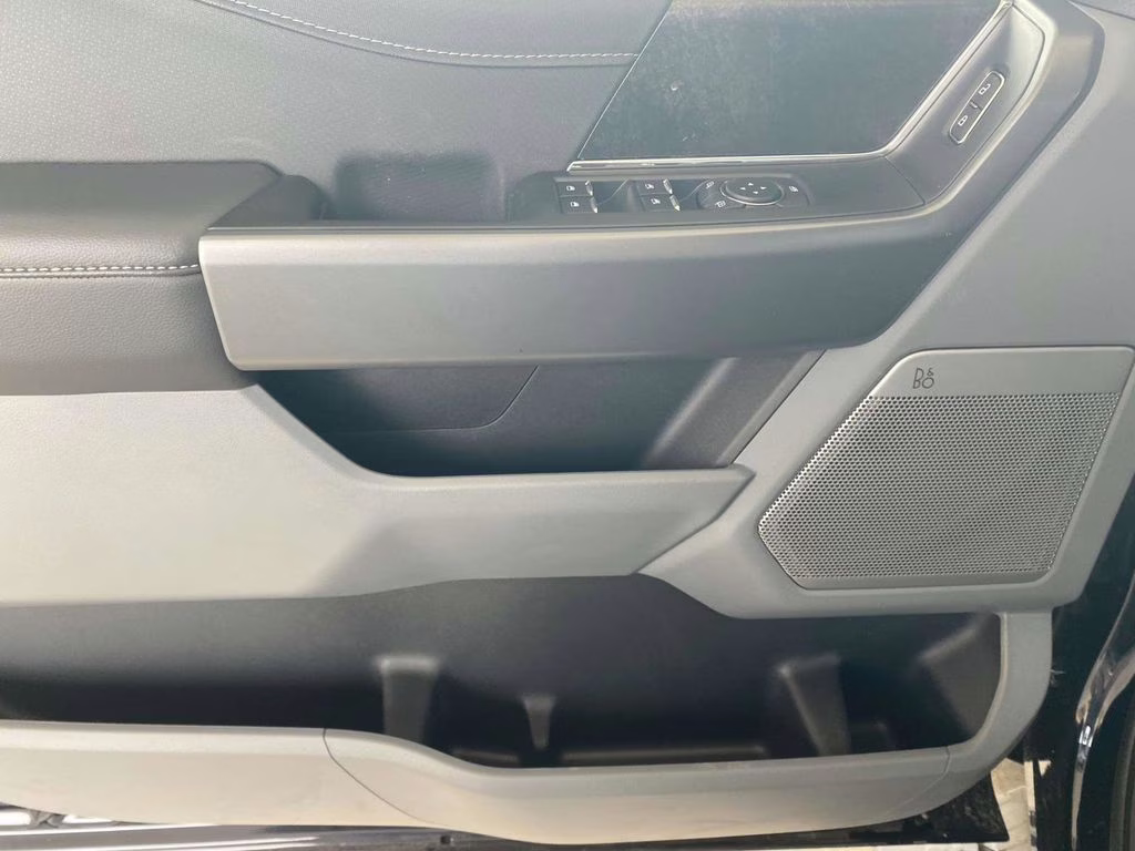 2025 Antimatter Blue Metallic Ford F-150 Lightning Flash AWD Truck