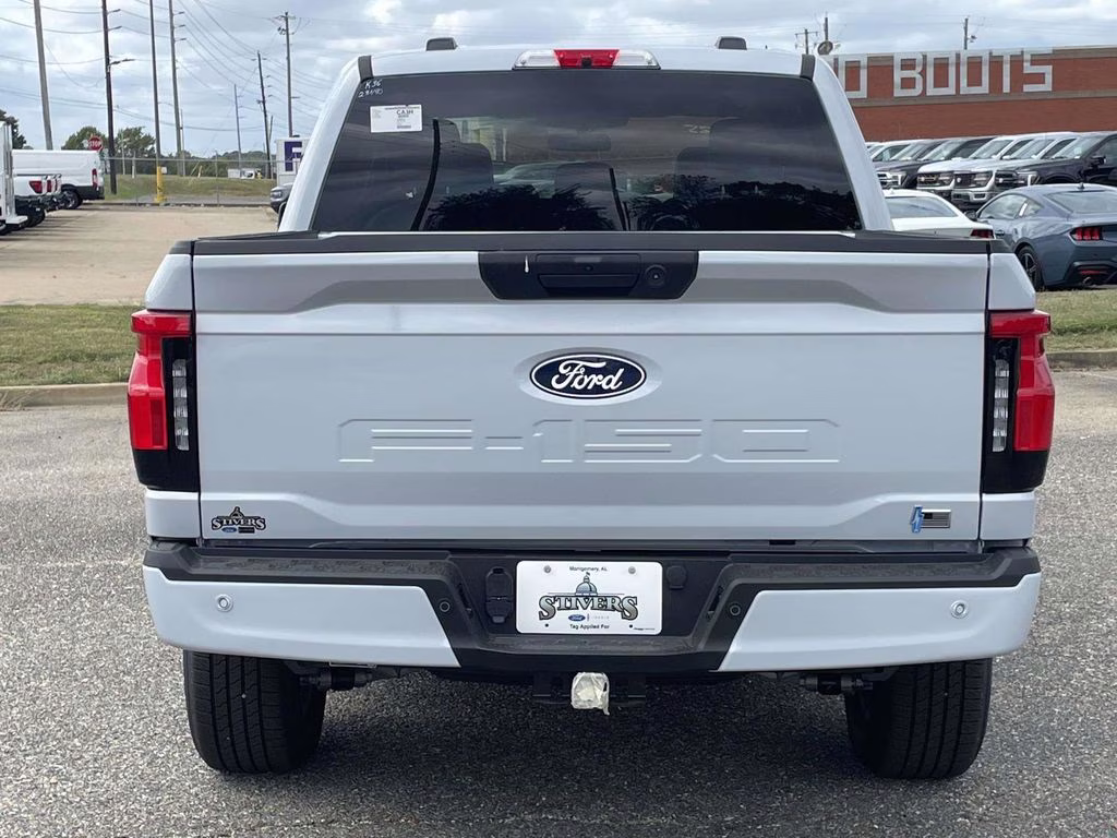 2025 Space White Metallic Ford F-150 Lightning Flash AWD Truck