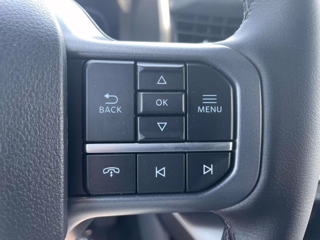 2025 Agate Black Metallic Ford F-150 Lightning Flash AWD Truck