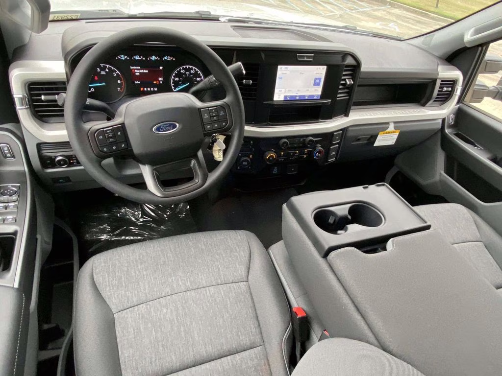 2026 Avalanche Ford Super Duty F-250 SRW XL 4X4 Truck