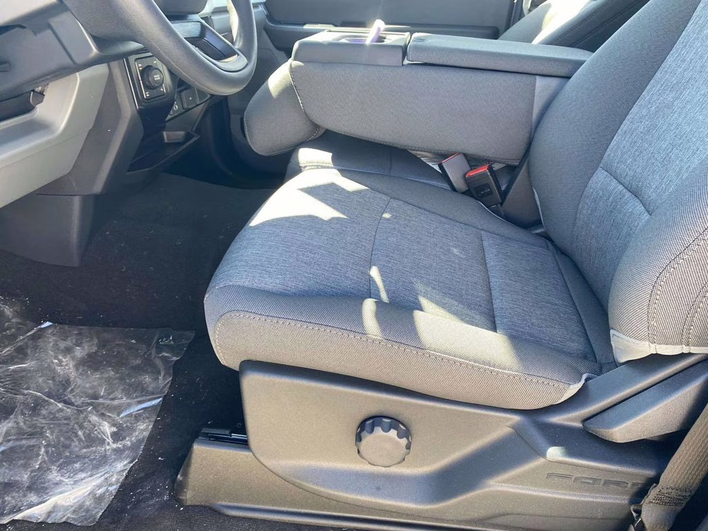 2026 Agate Black Metallic Ford Super Duty F-250 SRW XL 4X4 Truck