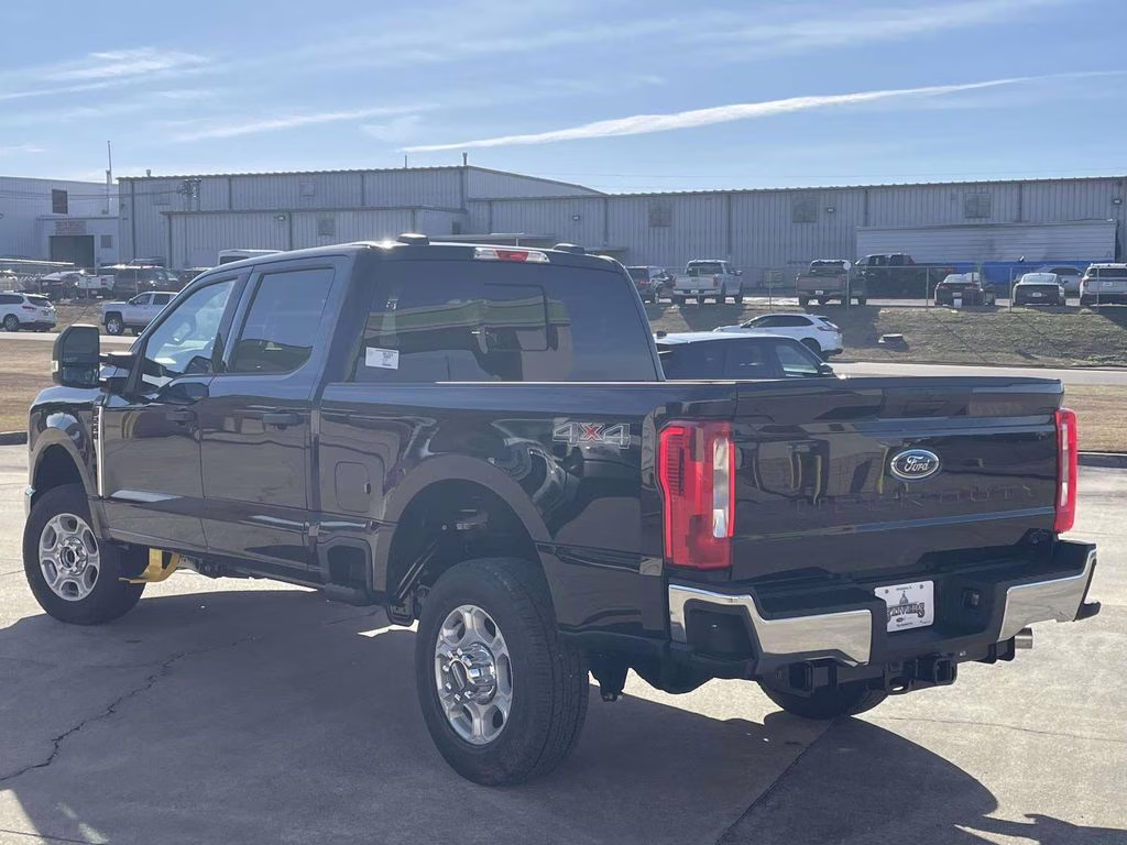 2026 Agate Black Metallic Ford Super Duty F-250 SRW XLT 4X4 Truck