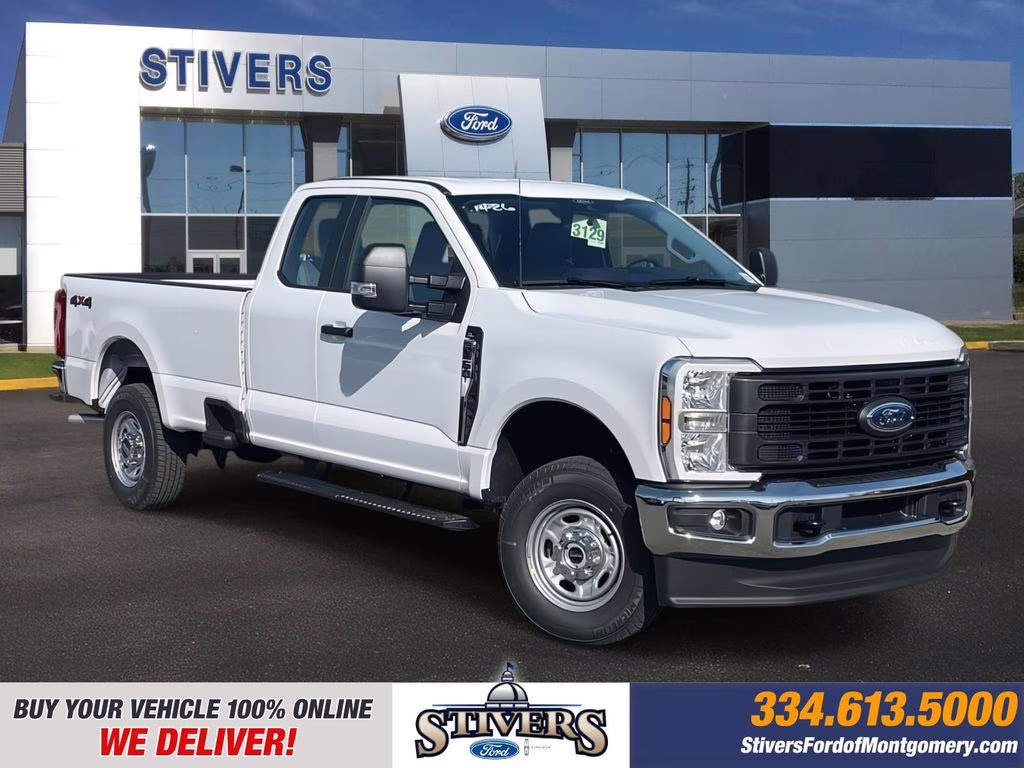 2026 Oxford White Ford Super Duty F-250 SRW XL 4X4 Truck