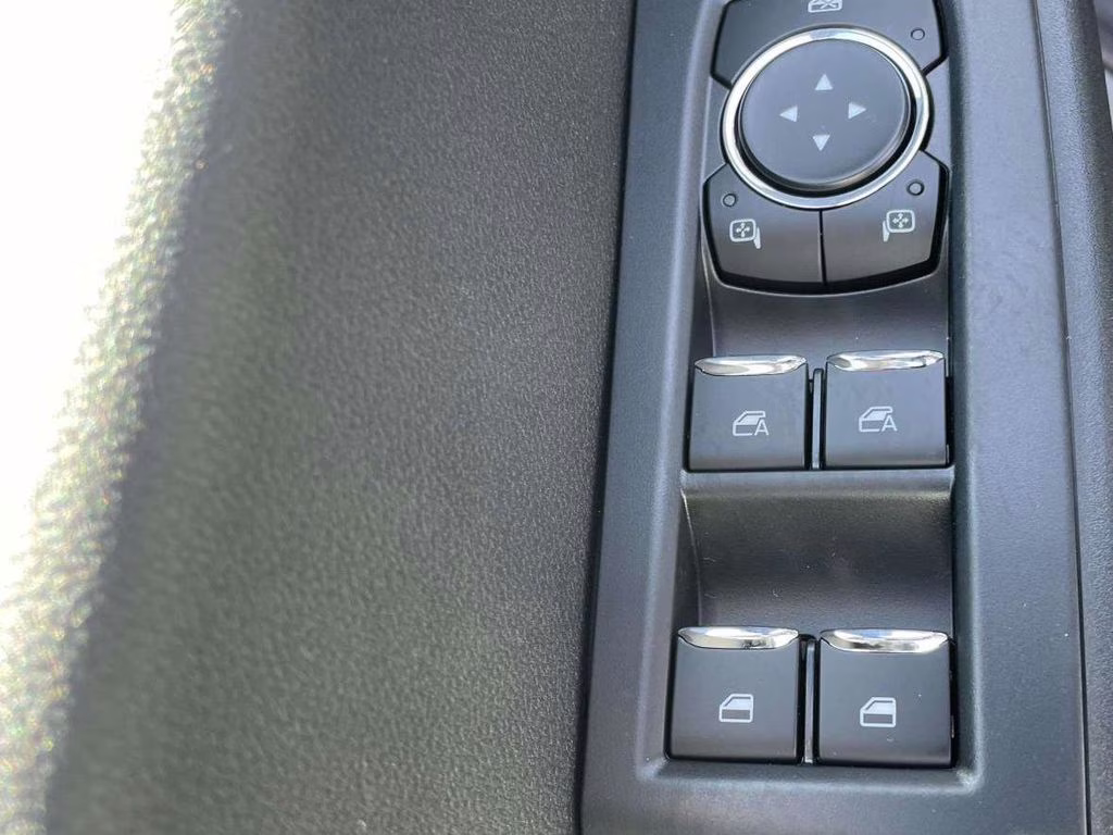 2026 Oxford White Ford Super Duty F-250 SRW XL 4X4 Truck