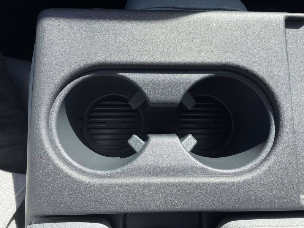 2026 Oxford White Ford Super Duty F-250 SRW XL 4X4 Truck