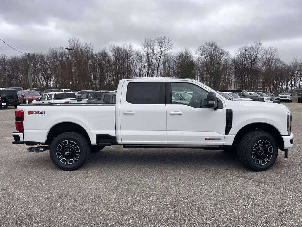 2026 Star White Metallic Tri-Coat Ford Super Duty F-250 SRW Platinum 4X4 Truck