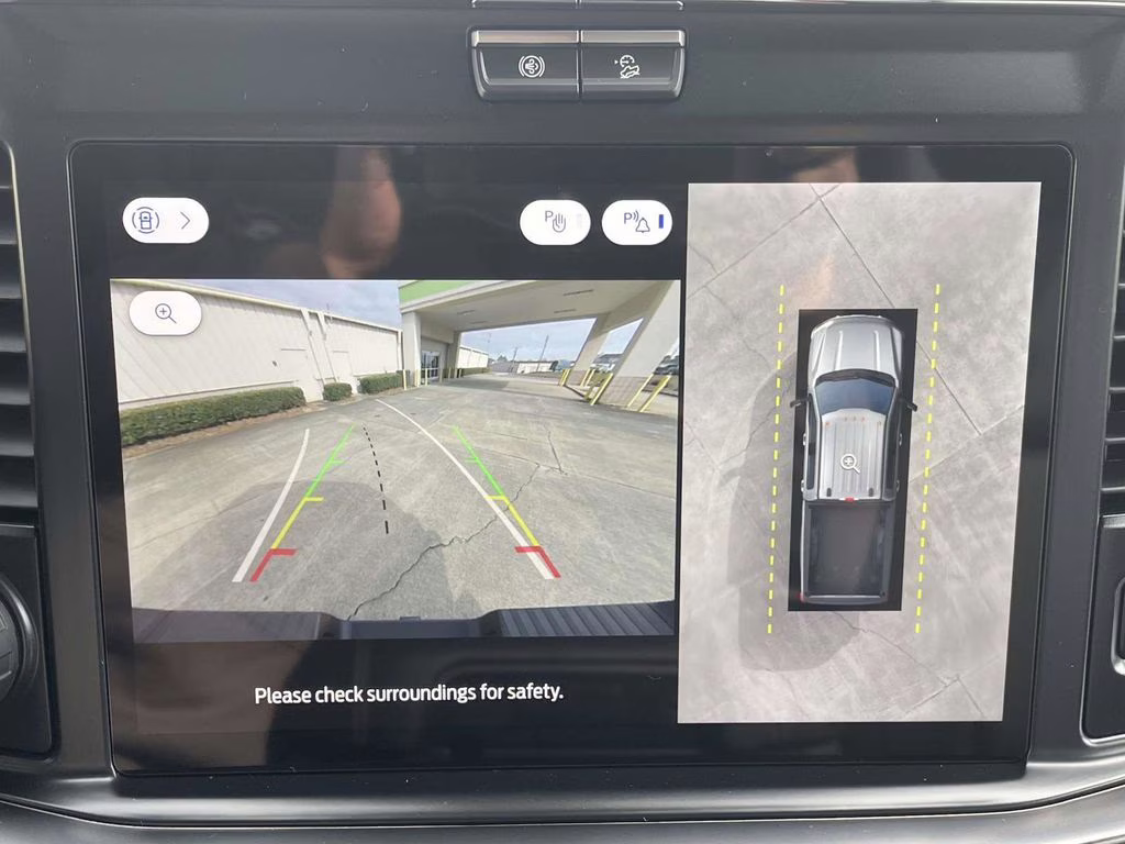 2026 Glacier Gray Metallic Tri-Coat Ford Super Duty F-250 SRW Lariat 4X4 Truck