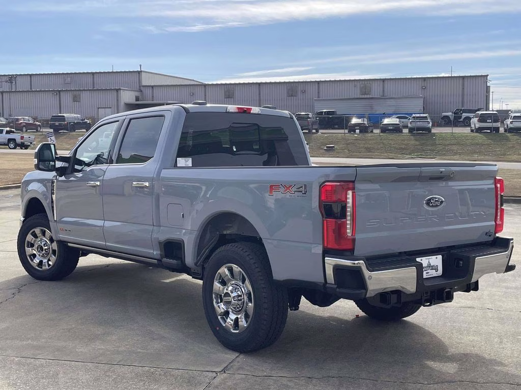 2026 Glacier Gray Metallic Tri-Coat Ford Super Duty F-250 SRW Lariat 4X4 Truck