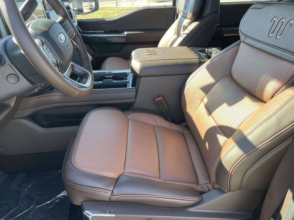 2026 Oxford White Ford Super Duty F-250 SRW King Ranch 4X4 Truck