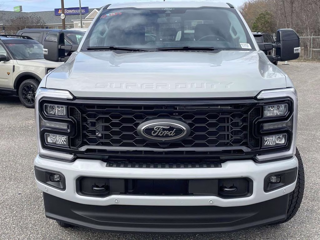 2026 Avalanche Ford Super Duty F-250 SRW Lariat 4X4 Truck