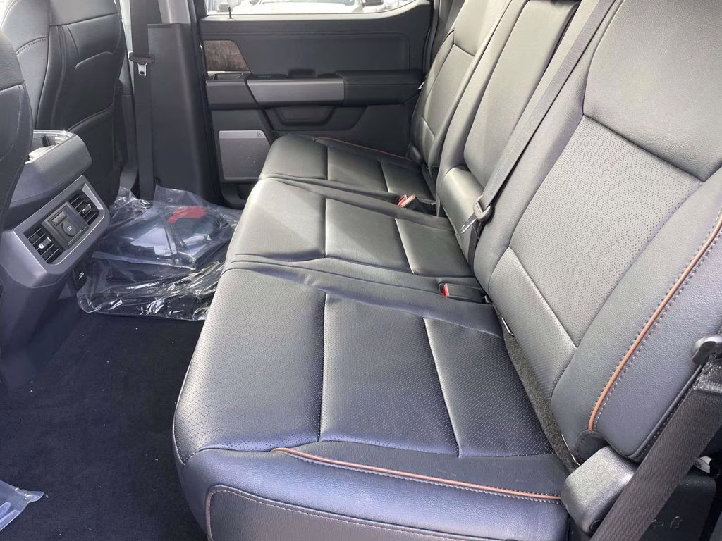 2026 Carbonized Gray Metallic Ford Super Duty F-250 SRW Lariat 4X4 Truck