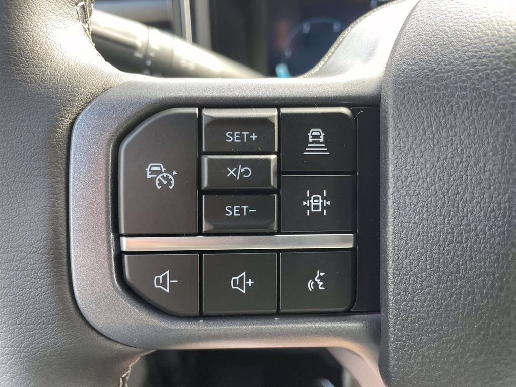 2026 Carbonized Gray Metallic Ford Super Duty F-250 SRW Lariat 4X4 Truck