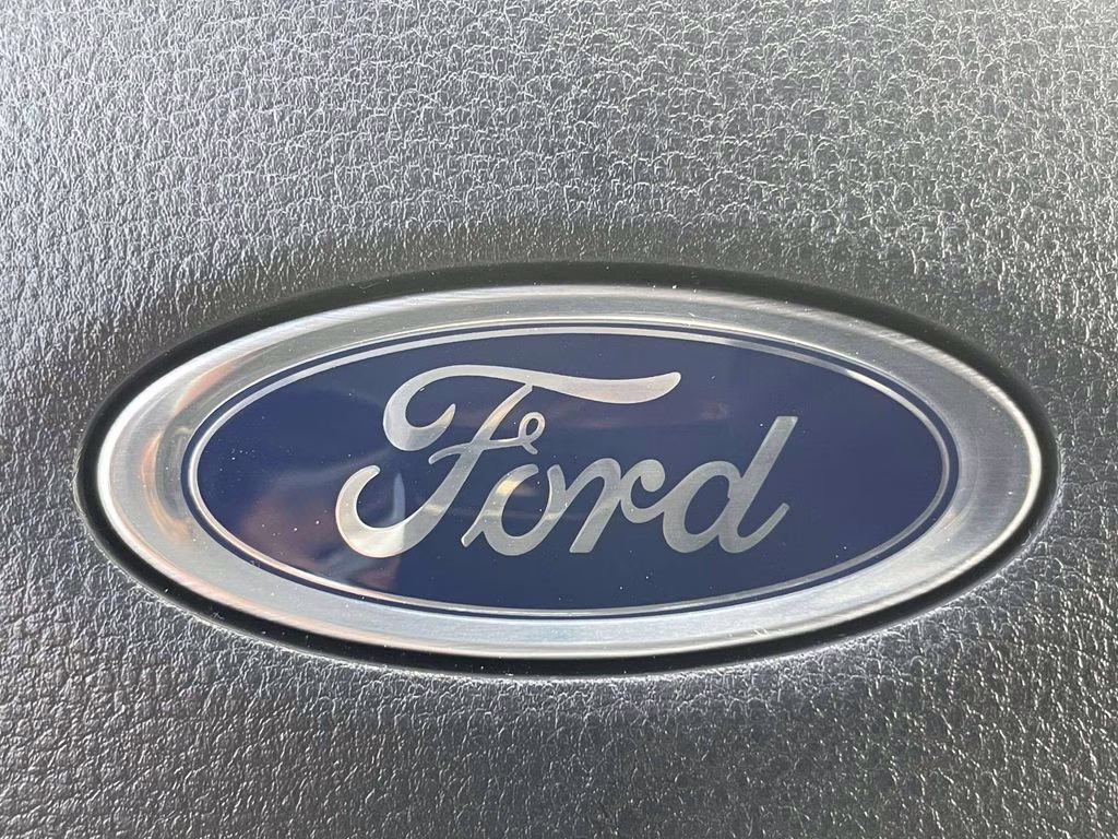 2026 Carbonized Gray Metallic Ford Super Duty F-250 SRW Lariat 4X4 Truck