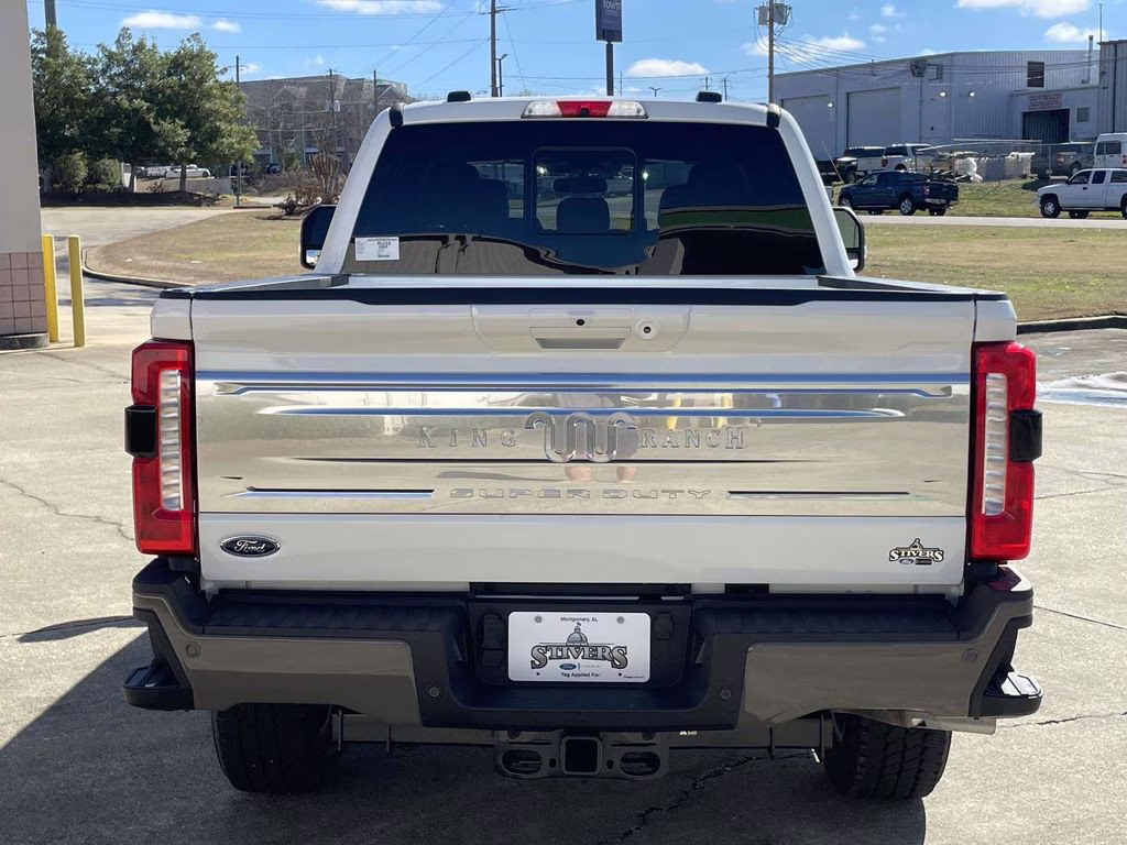 2026 Star White Metallic Tri-Coat Ford Super Duty F-350 SRW King Ranch 4X4 Truck