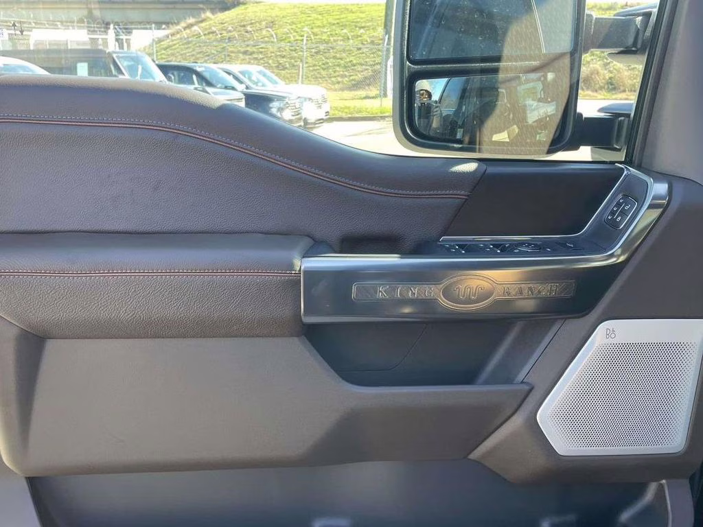 2026 Agate Black Metallic Ford Super Duty F-350 SRW King Ranch 4X4 Truck